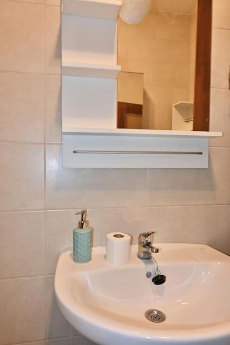 For You Rentals Encantador Apartamento Temporal Madrid Centro Vld13 Exterior foto